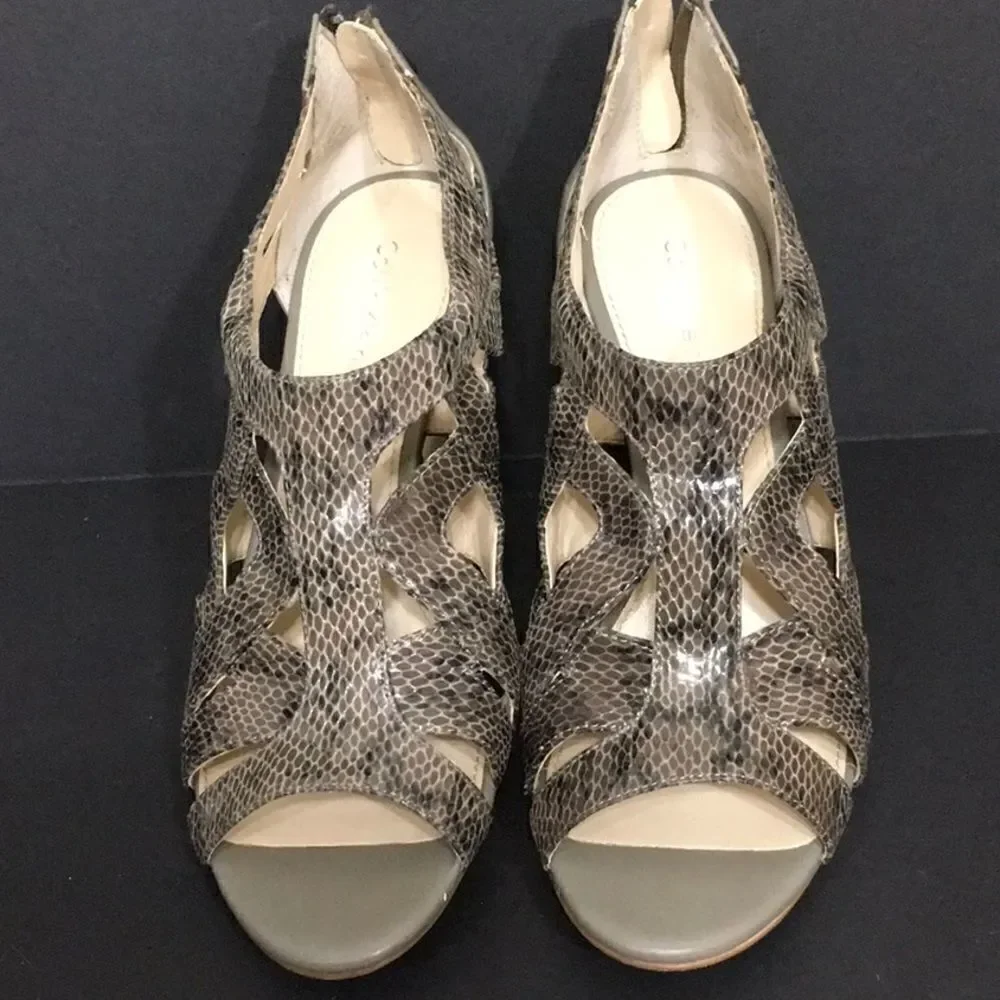 Calvin Klein Gray Python embossed heels - Picture 2 of 11
